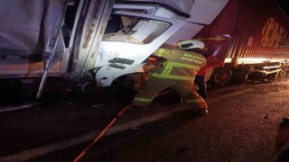 Susurlukta zincirleme kaza: 1 ölü, 5 yaralı