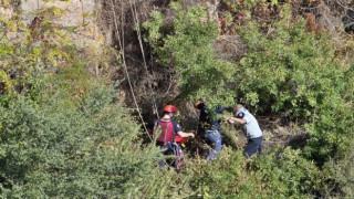 Tansiyonu düştü, 15 metrelik falezlerden düştü