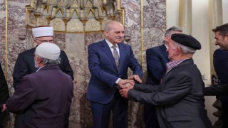 TBMM Başkanı Kurtulmuş, cuma namazını Bosna Hersekte kıldı