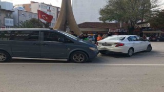 Tepebaşı Kavşağından yaşanan trafik kazasında 1 kişi yaralandı
