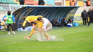 TFF 2. Lig: Belediye Derincespor: 2 - İnegölspor: 1