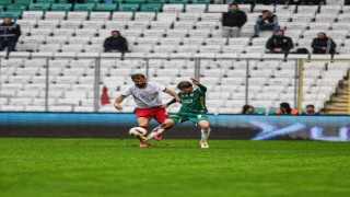 TFF 2. Lig: Bursaspor: 3 - Zonguldak Kömürspor: 3