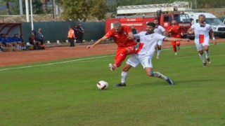 TFF 3. Lig: Efeler 09 SFK: 4 - Silifke Belediyespor: 1