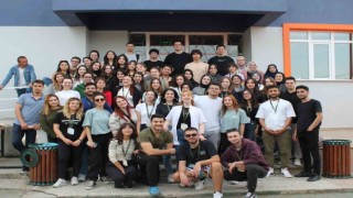 Tıp öğrencileri çadır projesiyle gönüllü sağlık hizmeti vermeye devam ediyor