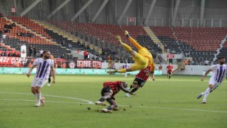 Trendyol 1. Lig: Ahlatcı Çorum FK: 2 - Ankara Keçiörengücü: 3