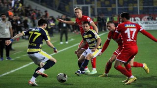 Trendyol Süper Lig: MKE Ankaragücü: 0 - Antalyaspor: 2 (İlk yarı)