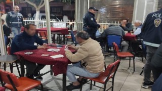 Turgutluda huzur uygulamasında aranan 10 şahıs yakalandı