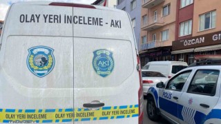 Uşakta esnaflar arasında bıçaklı kavga: 1 yaralı