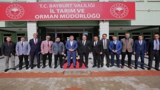 Vali Eldivan, Tarım ve Orman İl Müdürlüğünde incelemelerde bulundu