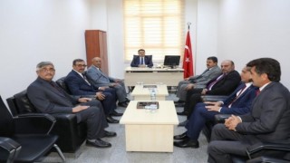 Vali Işın: Muhtarlar devletin seçilmiş temsilcileridir