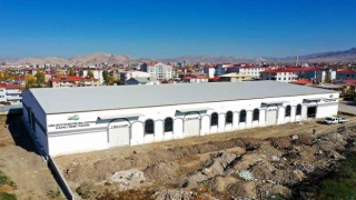 Vanın ilk kapalı semt pazarları tamamlanıyor