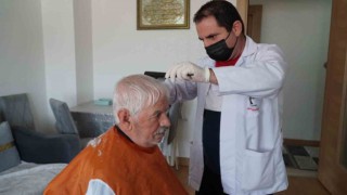 Vefa hizmeti ile yaşlıların yüzleri gülüyor