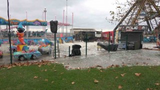 Yalovada fırtına, lunaparkta 10 milyon liralık hasar oluşturdu