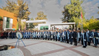 Yaşar Üniversitesinde Ulu Önder Atatürk törenle anıldı