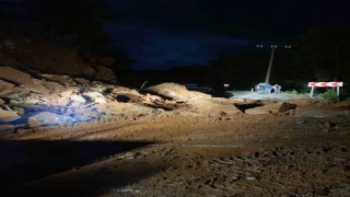 Yoğun yağış sonrası heyelan meydana geldi