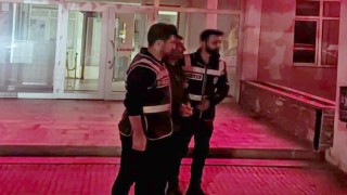 Yurt geneline aranılan bilişim ve kredi kartı dolandırıcısı Malkarada yakalandı