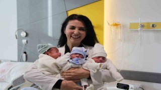 12 yıllık bebek özleminin ardından tüp bebekle üçüz sahibi oldular