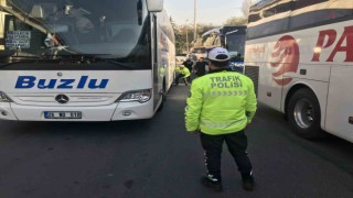15 Temmuz Demokrasi Otogarında kış lastiği ve emniyet kemeri denetimi