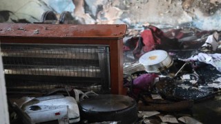 2 katlı evde çıkan yangın korkuttu