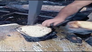 3 konteyner küle dönerken Kuran-ı Kerimin sayfaları yanmadı