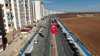 Adana’da trafiği rahatlatacak bulvara görkemli açılış