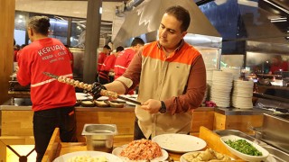 Adana’da yılbaşı akşamına özel ”hindi kebabı” satılacak