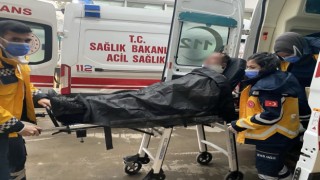 Adıyamanda askerleri taşıyan araç devrildi: 3 yaralı