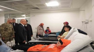 Ağrıda öğrenci servisi kaza yaptı; 2si ağır 21 yaralı