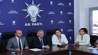 AK Parti Melikgazi İlçe Başkanı Şahini ziyaret eden Büyükkılıç, Ak Kadınlarla da bir araya geldi