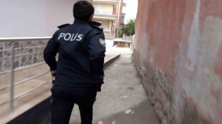 Aksarayda nefes kesen polis hırsız kovalamacası