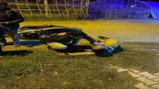 Alkollü motosiklet sürücü hastanelik oldu