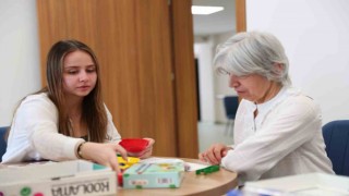 Alzheimer Yaşam Merkezi hem hastalara hem ailelere kolaylık sağlıyor