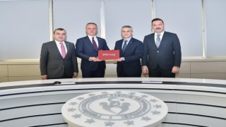 Amatör spor kulüpleri için soyunma odaları yapılıyor