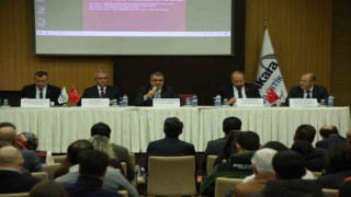Ankarada düzenlenen panelde lojistik sektörü ele alındı