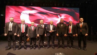 AOSB dereceye giren sanayicilerini ödüllendirdi.