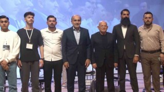 Arnavutköyde genç berberlerin yarışmasında renkli görüntüler oluştu
