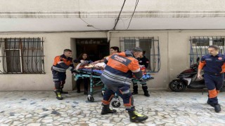 Avcılarda 89 yaşındaki kadın evinde baygın halde bulundu