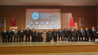 Aydında Aileyi Ayakta Tutan Değerler konferansı verildi