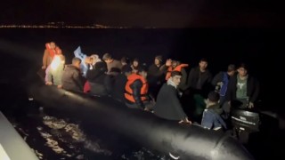 Ayvacık açıklarında 70 kaçak göçmen yakalandı