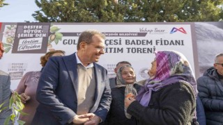 Mersin'de Badem fidanı dağıtım töreni, Gülnarlı üreticilerin yüzünü güldürdü