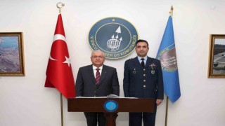 Bakan Güler: “Hiçbir terörist, kahraman Mehmetçiğin çelik yumruğu altında ezilmekten kurtulamayacaktır