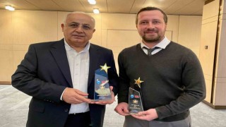 Bakırköy Ata Spor Kulübünden İHA Spor Servisine iki ödül