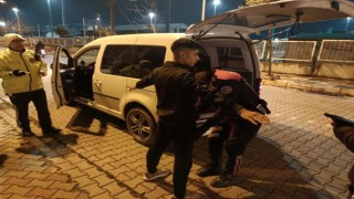 Balıkesirde polis 25 aranan şahsı yakaladı