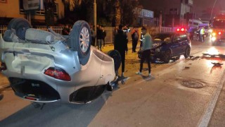 Bariyere çarpan otomobil ters döndü: 1 yaralı