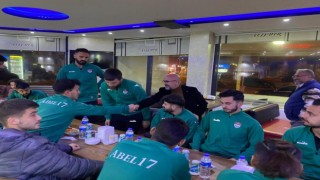 Başkan Altundan Kars 36 Spora destek yemeği