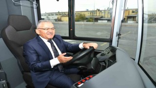 Başkan Büyükkılıç: 15 adet yeni elektrikli körüklü otobüslerimiz hayırlı olsun