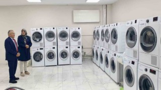 Başkan Büyükkılıç, Çamaşır Yıkama Merkezinde incelemelerde bulundu