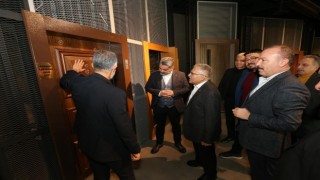 Başkan Büyükkılıç, Kayseri OSBde firmaları ziyaret etti