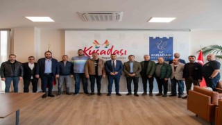 Başkan Günel: “Kuşadasısporun her zaman yanındayız”