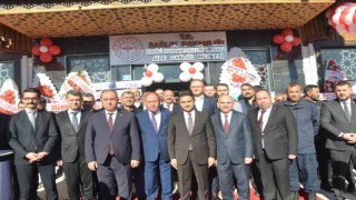 Başkan Oprukçunun ailesi adına yaptırdığı Aile Sağlığı Merkezi açıldı